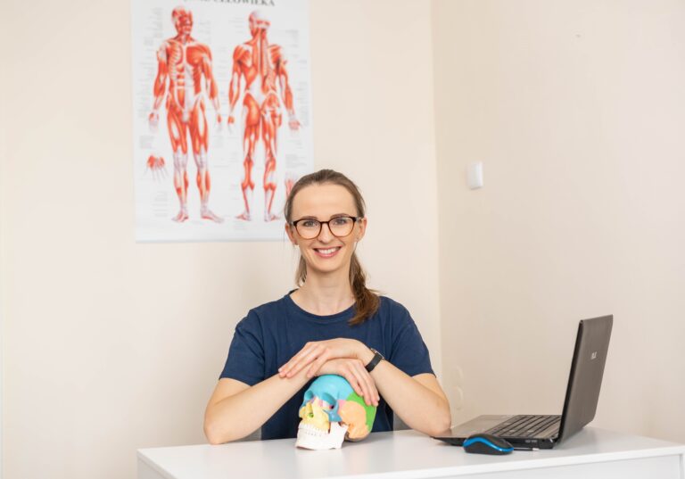 Fizjoterapia bólu głowy –  pomoc bez tabletek